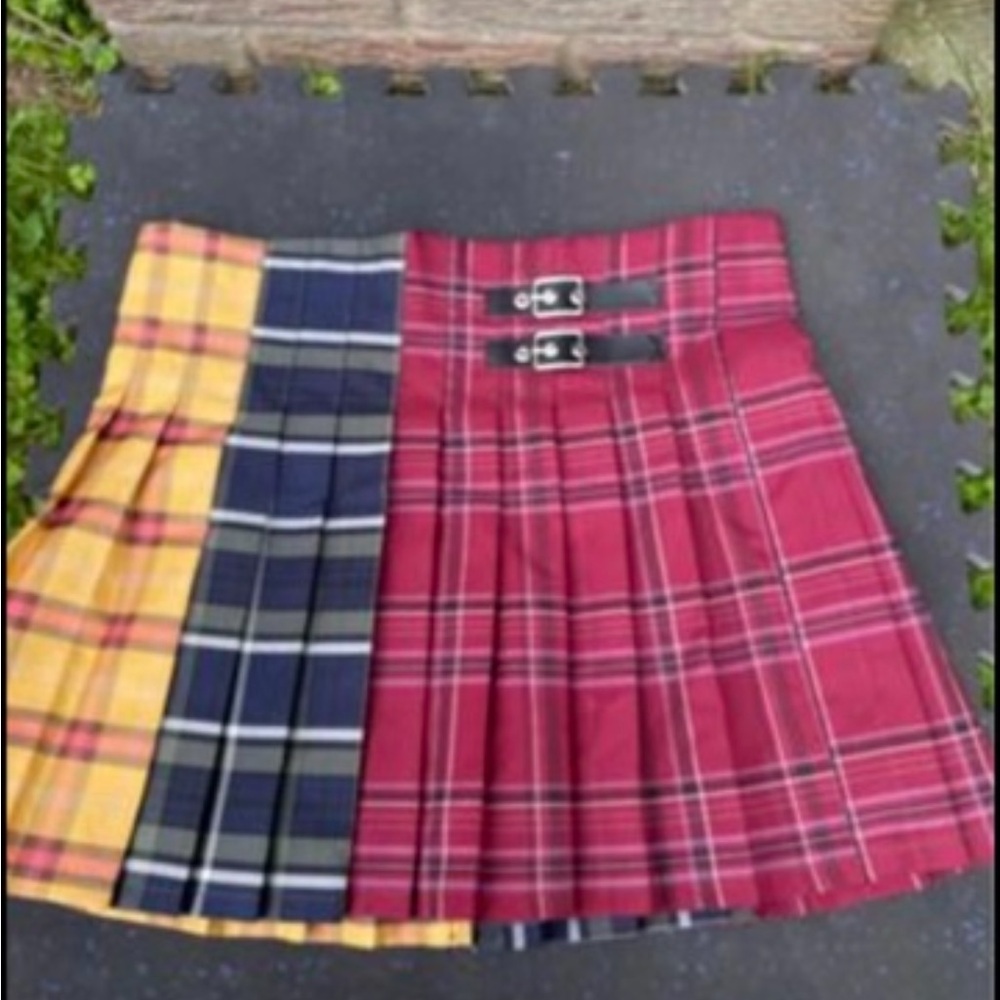 Plaid skirt